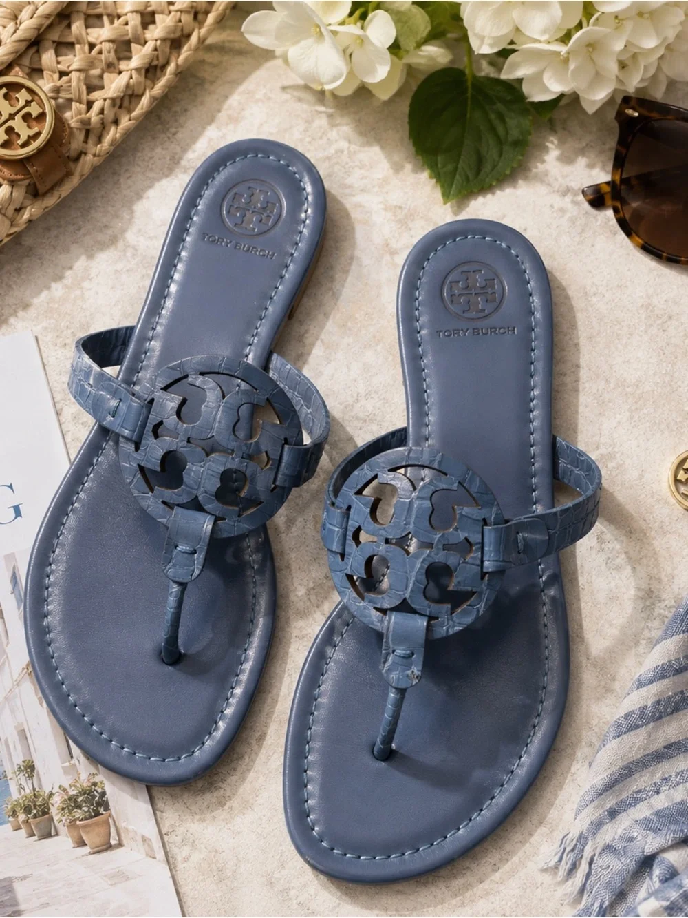Tory Burch Miller Blue Croc Embossed Leather Logo Thong Sandals 8